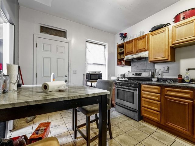 4141 W Monroe Street, Chicago, IL 60624