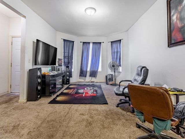 4141 W Monroe Street, Chicago, IL 60624