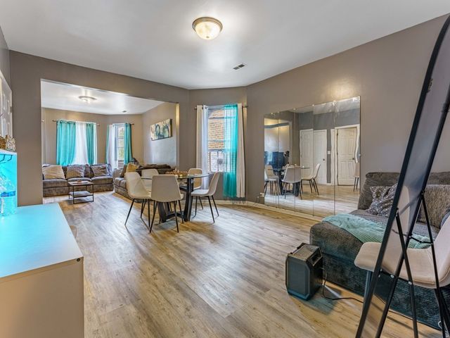 4141 W Monroe Street, Chicago, IL 60624