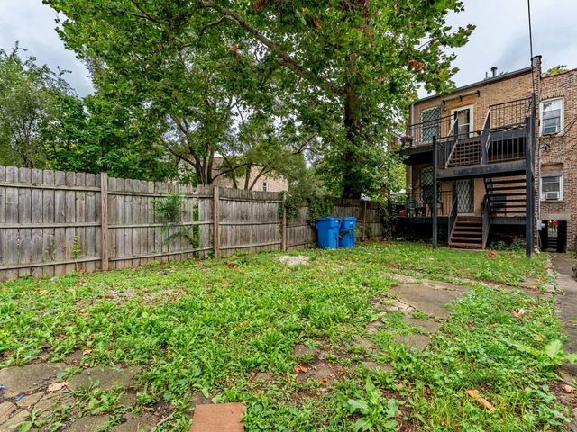 4141 W Monroe Street, Chicago, IL 60624