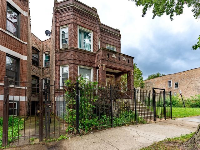 4141 W Monroe Street, Chicago, IL 60624