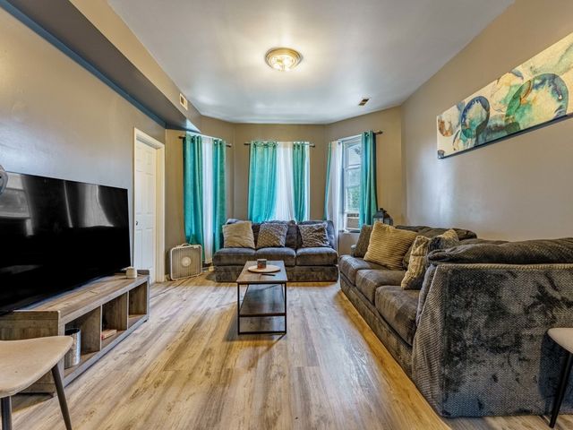4141 W Monroe Street, Chicago, IL 60624