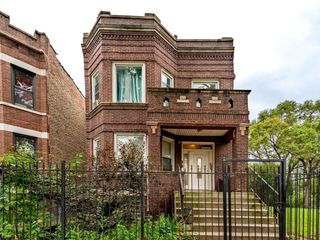 4141 W Monroe Street, Chicago, IL 60624
