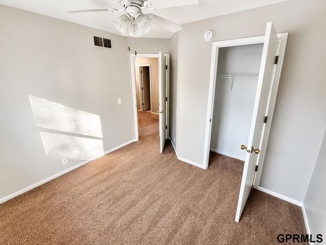 1505 Beaufort Drive, Papillion, NE 68133