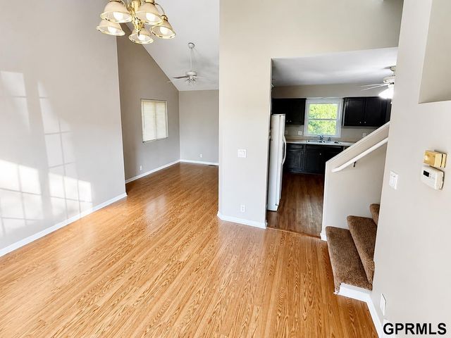 1505 Beaufort Drive, Papillion, NE 68133