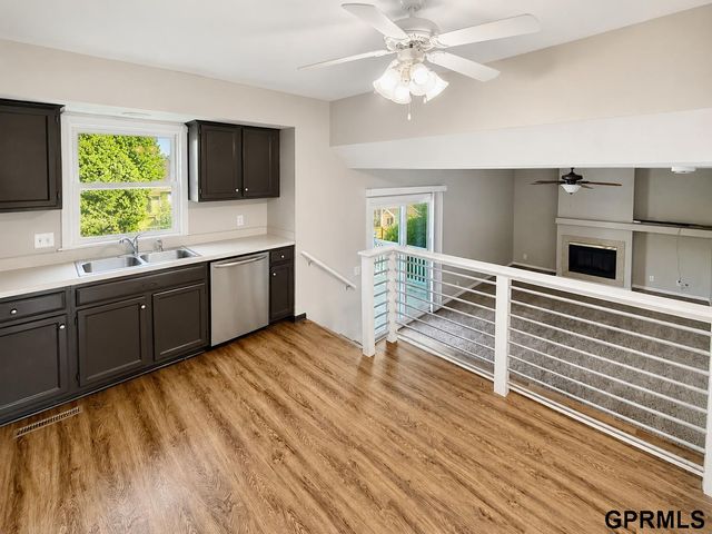 1505 Beaufort Drive, Papillion, NE 68133