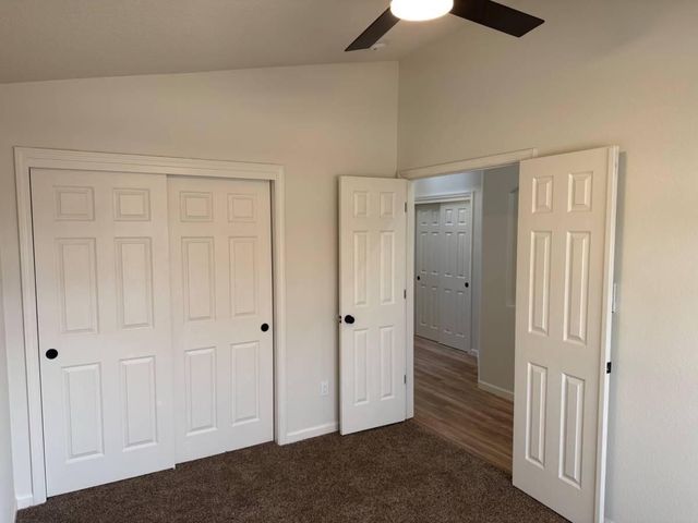 5663 Bald Eagle Road NW, Albuquerque, NM 87114