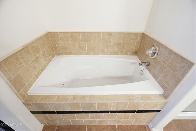 19226 N CAVE CREEK Road N 117, Phoenix, AZ 85024