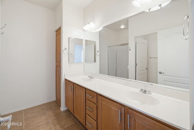 19226 N CAVE CREEK Road N 117, Phoenix, AZ 85024