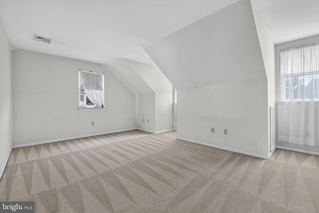 136 ROCKFORD SQ, Mountville, PA 17554