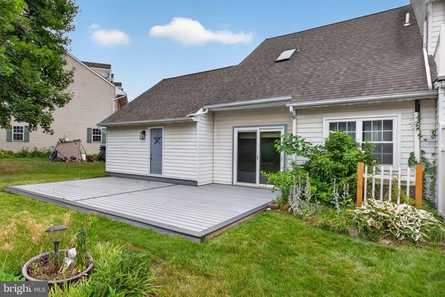 136 ROCKFORD SQ, Mountville, PA 17554