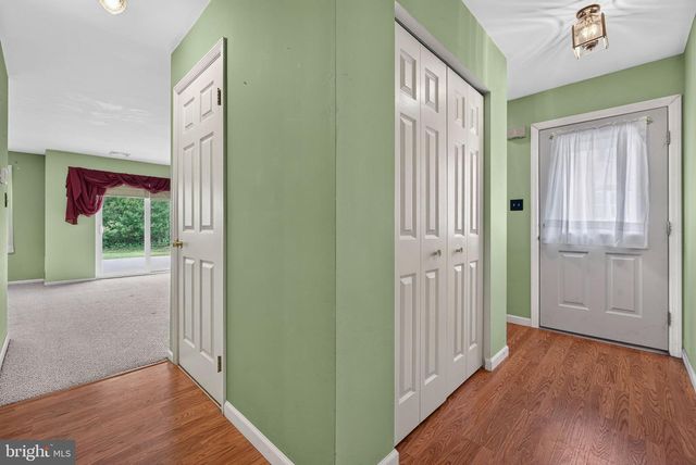 136 ROCKFORD SQ, Mountville, PA 17554