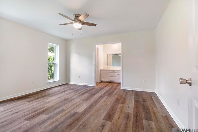 2242 Bernwood Dr, Baton Rouge, LA 70816