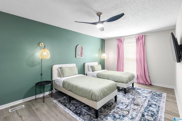 1004 CEDAR CREST DRIVE, Birmingham, AL 35216