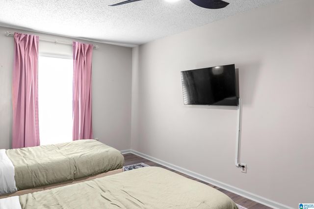 1004 CEDAR CREST DRIVE, Birmingham, AL 35216