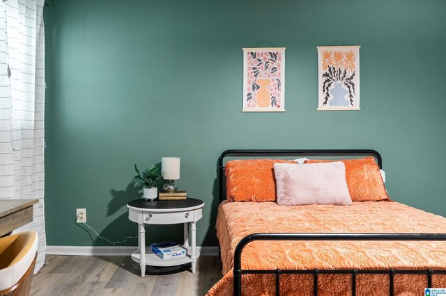 1004 CEDAR CREST DRIVE, Birmingham, AL 35216