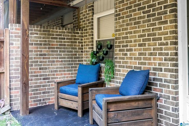 1004 CEDAR CREST DRIVE, Birmingham, AL 35216