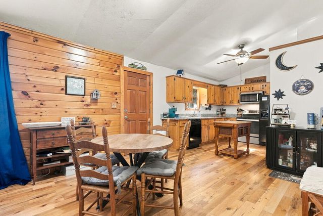 579 Galaxy Way, Ranger, GA 30734