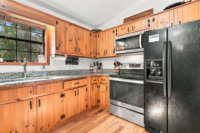 579 Galaxy Way, Ranger, GA 30734