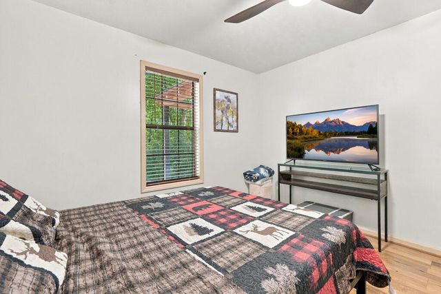 579 Galaxy Way, Ranger, GA 30734