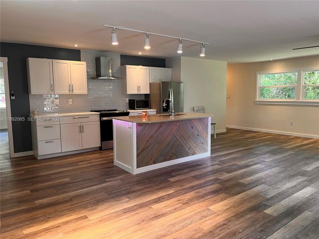 1125 SW 15th Avenue SW, Vero Beach, FL 32962