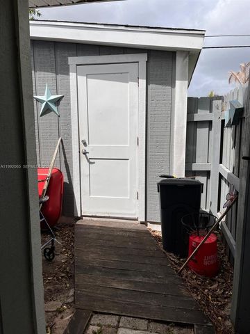 1125 SW 15th Avenue SW, Vero Beach, FL 32962