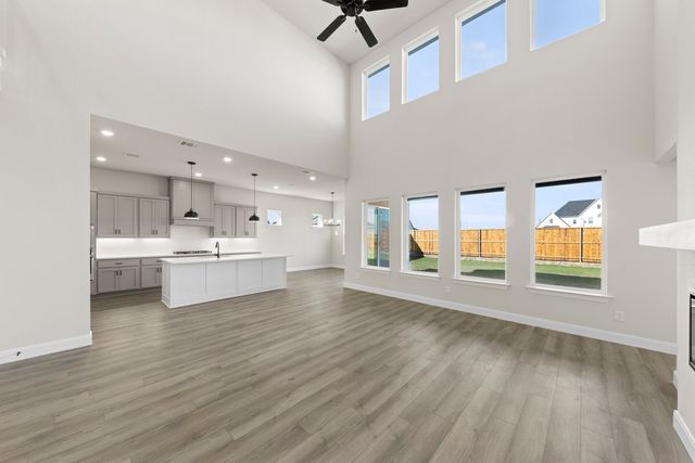 629 Bunchberry Street, Fort Worth, TX 76247