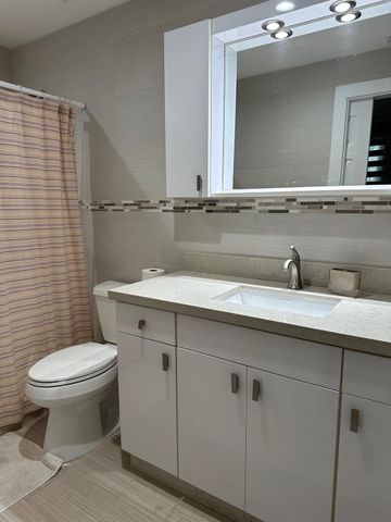 1394 Barcelona Way, Fort Lauderdale, FL 33327