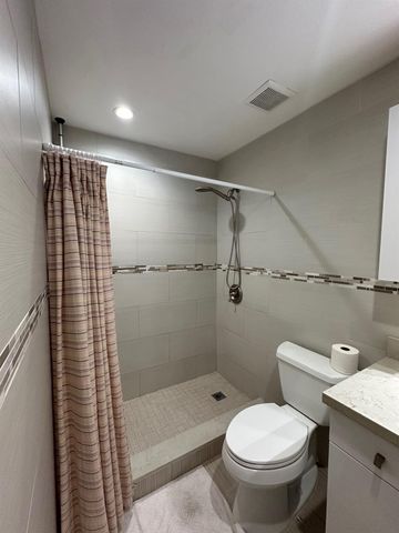 1394 Barcelona Way, Fort Lauderdale, FL 33327