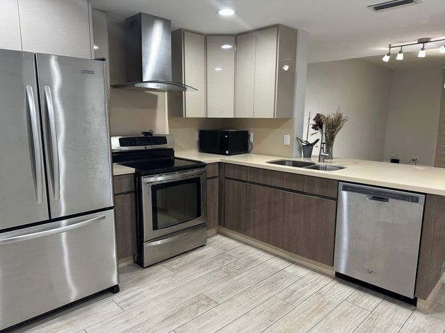 1394 Barcelona Way, Fort Lauderdale, FL 33327