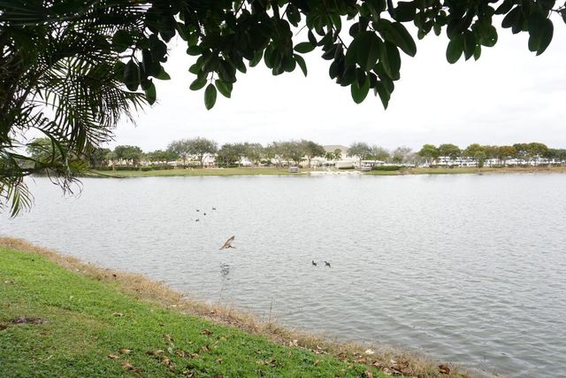 243 Canterbury K, West Palm Beach, FL 33417