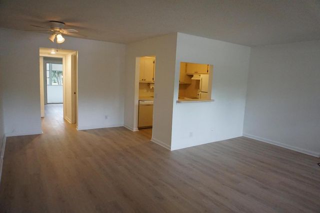 243 Canterbury K, West Palm Beach, FL 33417