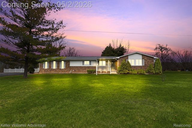 28800 Sibley Road, Huron Charter Township, MI 48174
