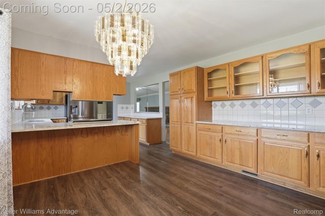 28800 Sibley Road, Huron Charter Township, MI 48174