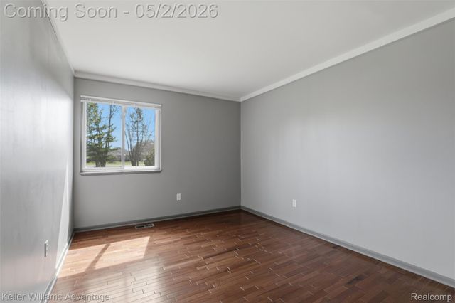 28800 Sibley Road, Huron Charter Township, MI 48174