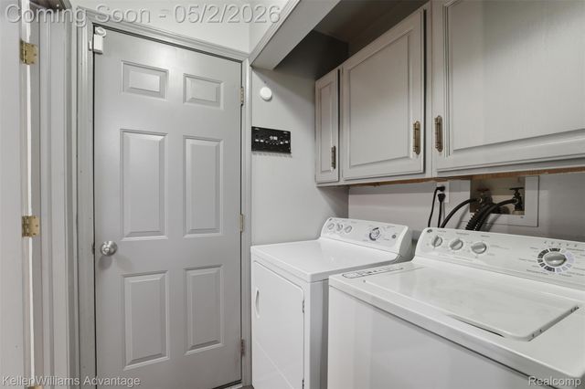 28800 Sibley Road, Huron Charter Township, MI 48174