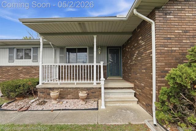 28800 Sibley Road, Huron Charter Township, MI 48174