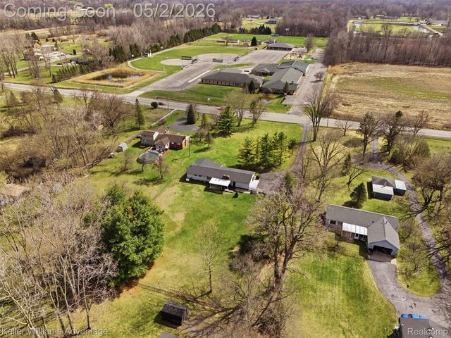 28800 Sibley Road, Huron Charter Township, MI 48174