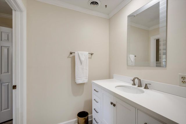 10 Fox Creek Drive, North Augusta, SC 29860