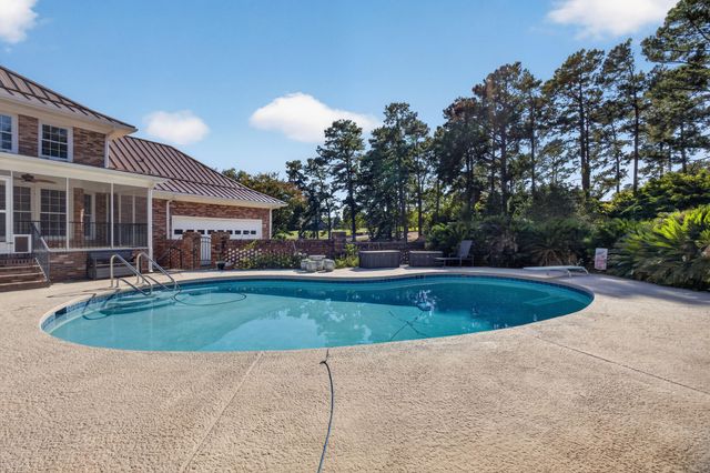 10 Fox Creek Drive, North Augusta, SC 29860