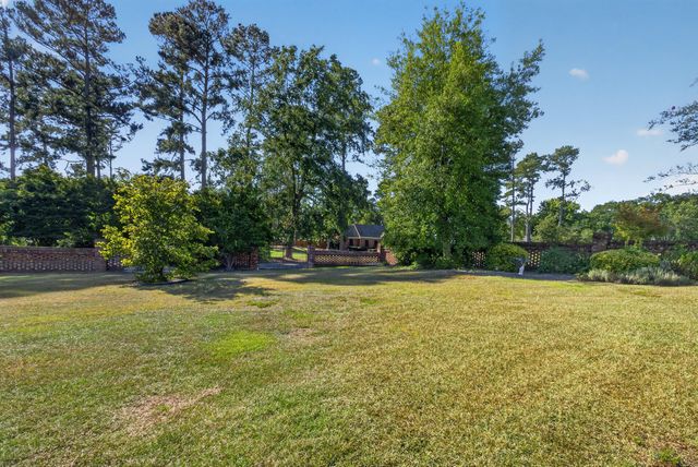 10 Fox Creek Drive, North Augusta, SC 29860