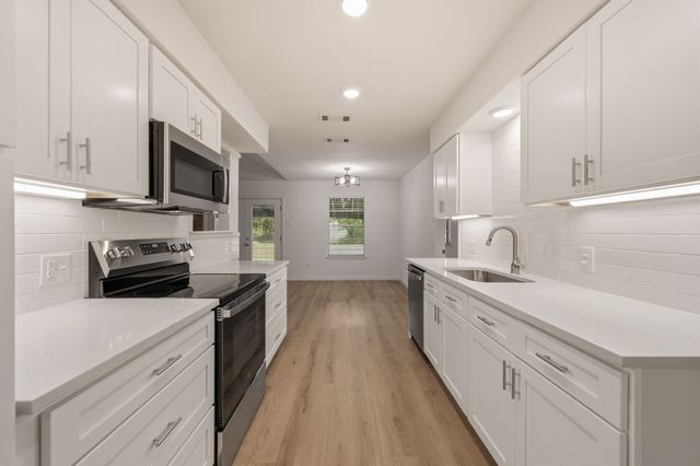 6748 Greenacres Drive, North Richland Hills, TX 76182