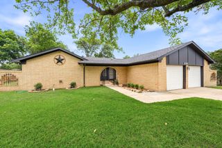 6748 Greenacres Drive, North Richland Hills, TX 76182