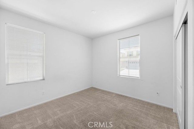 938 W Jasmine Way, Rialto, CA 92376