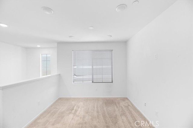 938 W Jasmine Way, Rialto, CA 92376