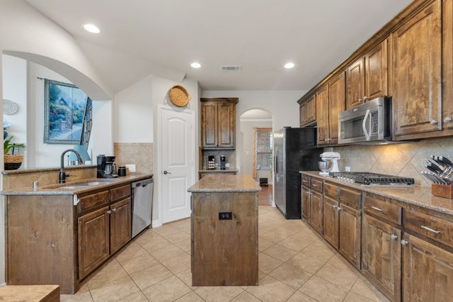 1700 Goldenrod Lane, Keller, TX 76248