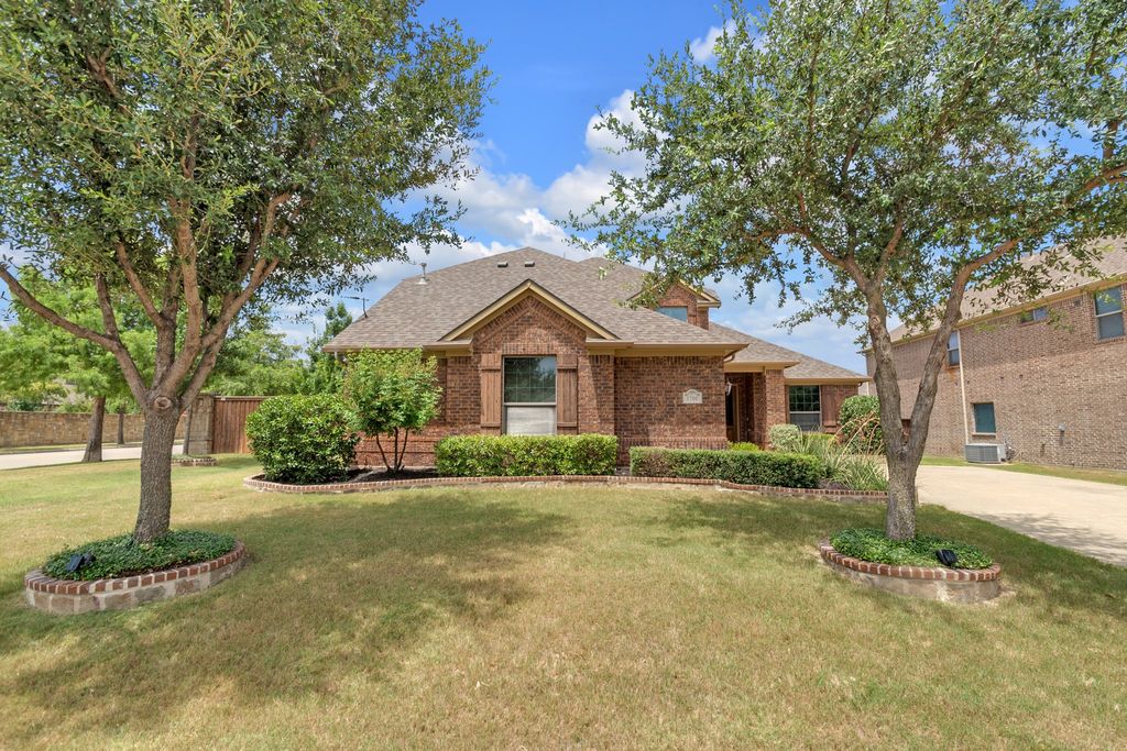 1700 Goldenrod Lane, Keller, TX 76248