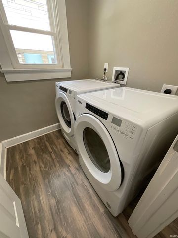 407 N Dunn Street, Bloomington, IN 47408