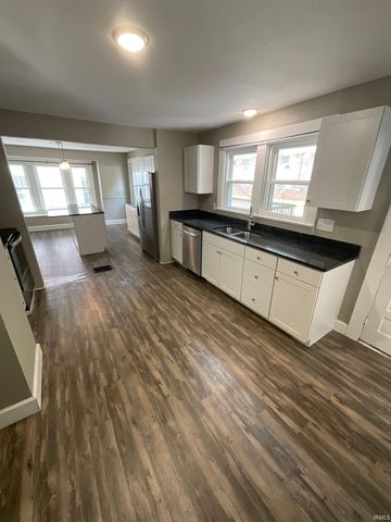 407 N Dunn Street, Bloomington, IN 47408