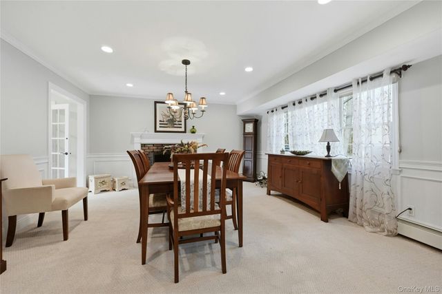 8 Kemswick Drive, Stony Brook, NY 11790